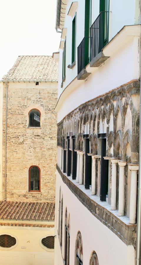 B&B Palazzo Fruscione Salerno Kültér fotó